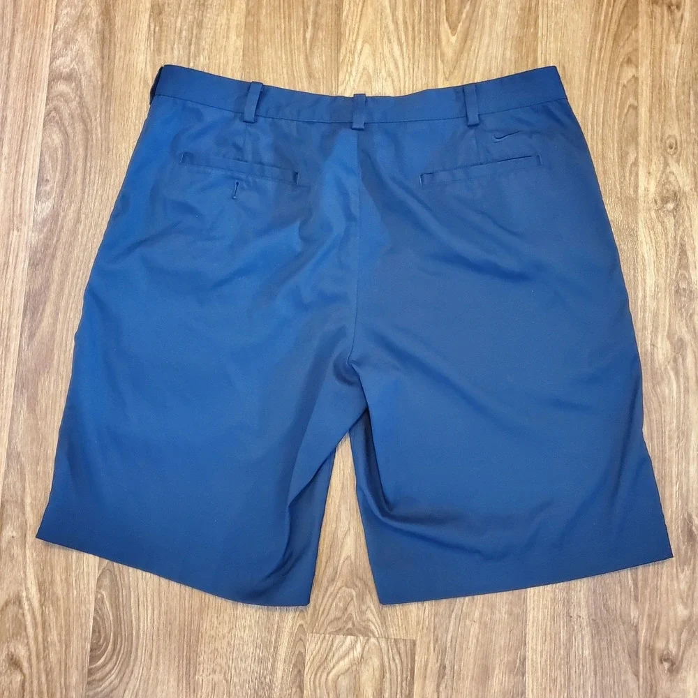 Nike‎ Golf Shorts Men 36 Blue Dri-FIT Flat Front Performance Stretch 551808-419
